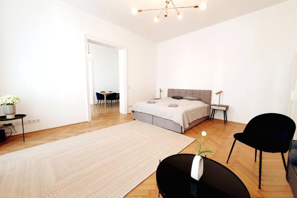 Savoir Vivre Apartments Rosinagasse Вена Экстерьер фото